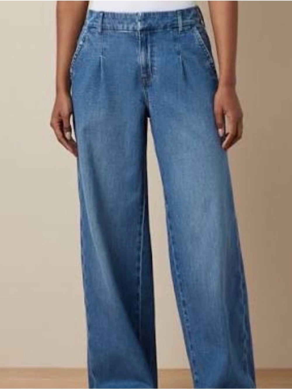 American Eagle Outfitters Wide-Leg Light Blue Denim Jeans